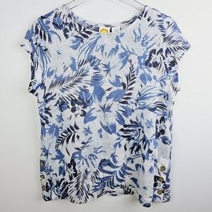 C&C California Blue & White Floral Linen Top NWT, size Small